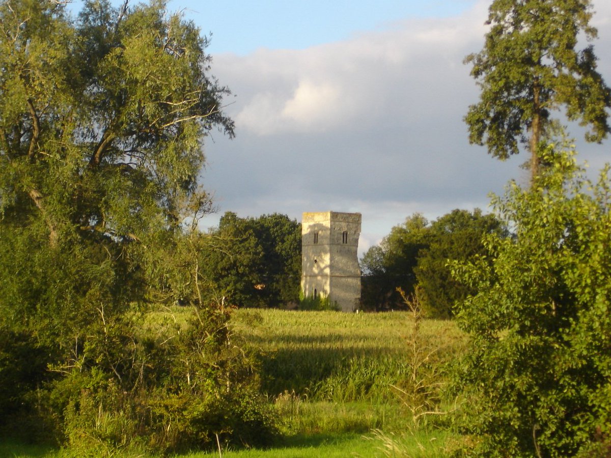 The ruined tower of the church at Fornham St Genevieve The ruined tower of the church at Fornham St Genevieve