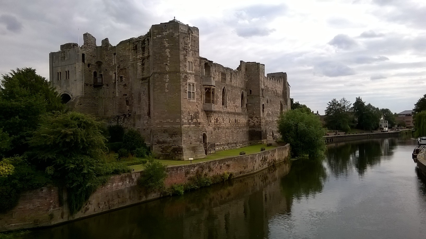 Newark castle Newark castle