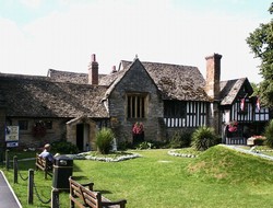 The Almonry Heritage Centre at Abbey Gate, Evesham. A building of 15th century and later date, believed to hav ebeen the lodgings of hte Abbey's Almoner.