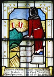 19th century stained glass in the church of St Lawrence, Evesham. This panel depicts De Montfort's barber, Nicholas, an expert in heraldry, gaining a view of the banners carried by Edward's vanguard as the approached Green Hill. Supposedly Edward carried captured banners from the attack at Kenilworth, thus causing de Montfort to believe that his son had arived with the remnant of his army.