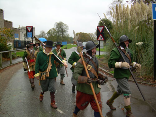 Soldiers from John Hampden's regiment march from Syon House to the Brentford opening ceremony