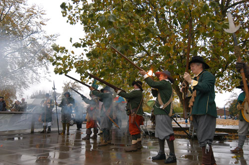 Soldiers from John Hampden’s regiment fire a volley to salute the opening of the Brentford part of the battlefield trail.