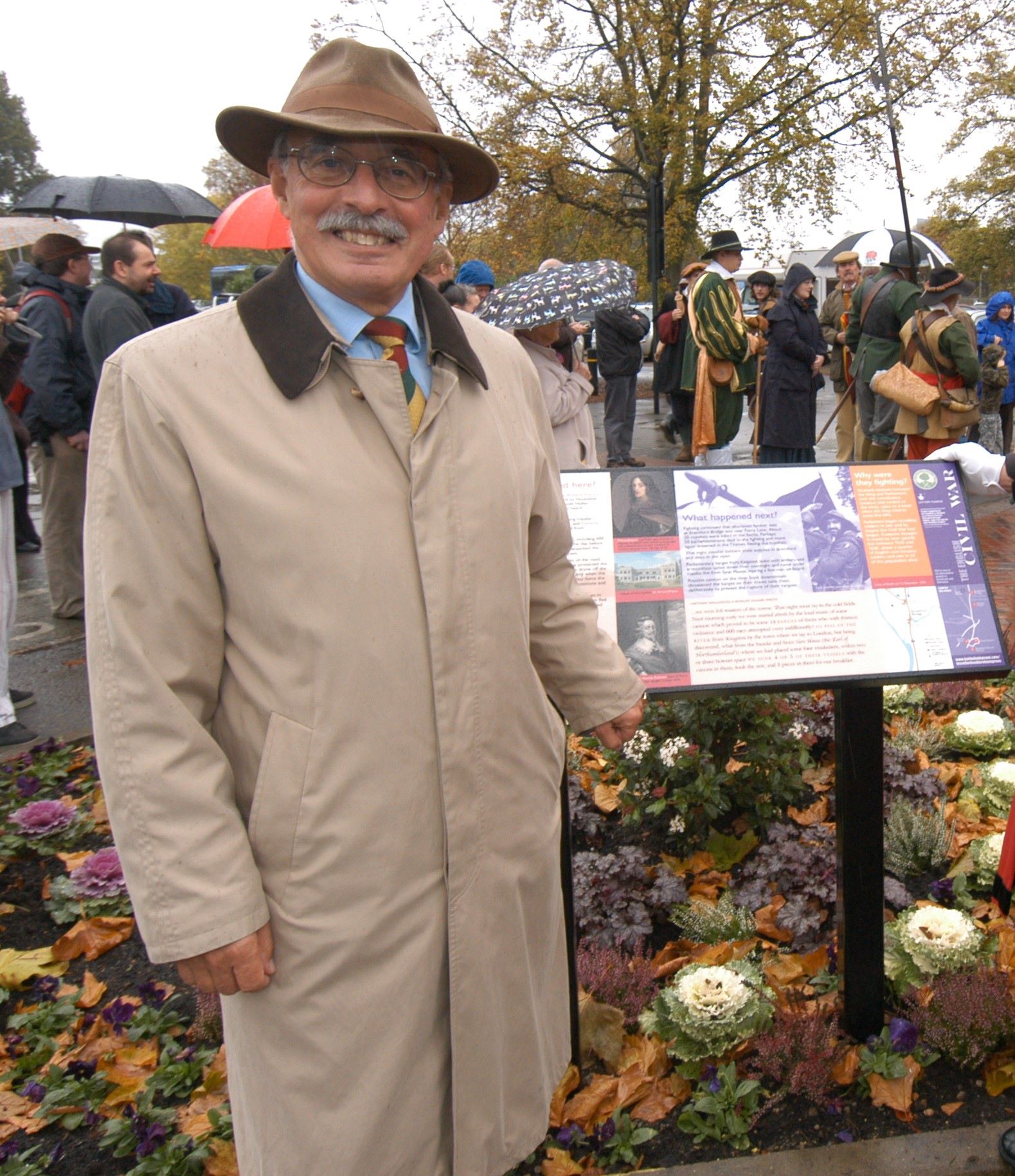 Richard Holmes at the Brentford and Turnham Green battlefield trail opening in 2006 Richard Holmes at the Brentford and Turnham Green battlefield trail opening in 2006