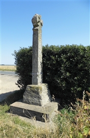 Towton battlefield cross