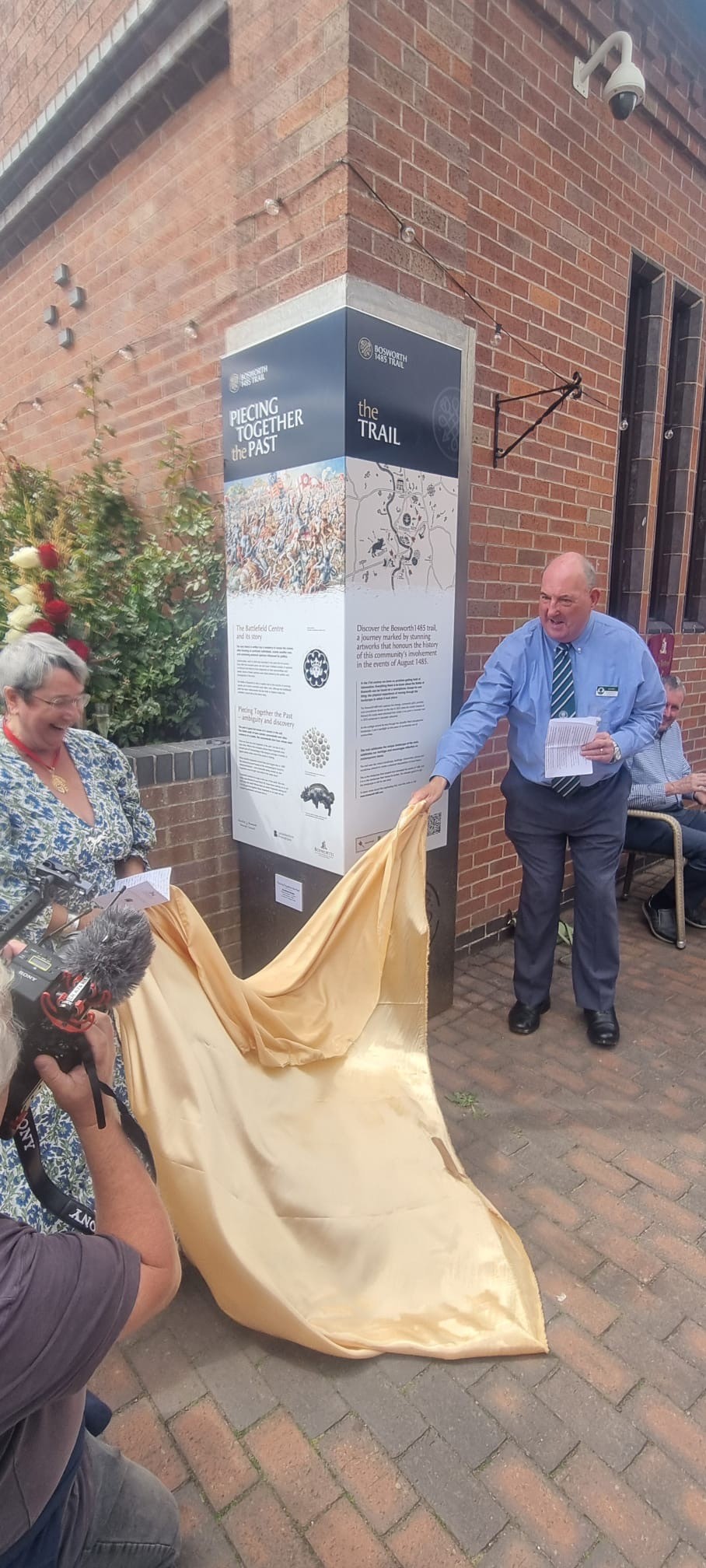 Prof Anne Curry and Kevin Winter unveiling the information pillar about the battlefield sculpture trail at Bosworth Battlefield Heritage Centre (Photo: David Austin) Prof Anne Curry and Kevin Winter unveiling the information pillar about the battlefield sculpture trail at Bosworth Battlefield Heritage Centre (Photo: David Austin)